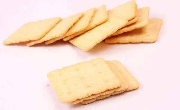 Keksknacker Auf Weißem Hintergrund — Stockfoto