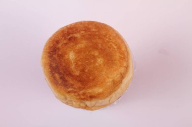 ekmek beyaz arkaplanda izole edildi