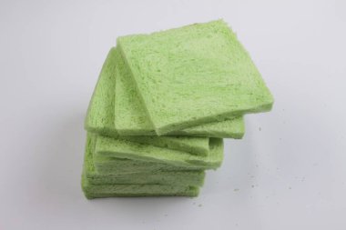 beyaz zemin üzerine ekmek