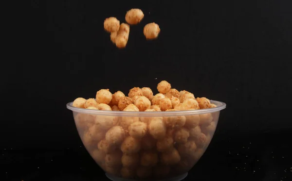 Erdnüsse Der Glasschüssel — Stockfoto