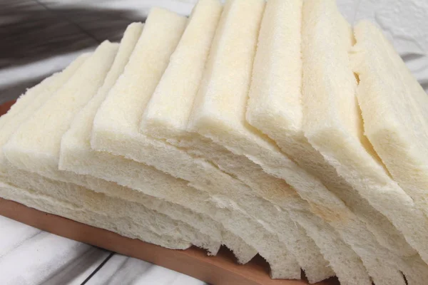 Krajkový Chléb Izolovaný Stole — Stock fotografie