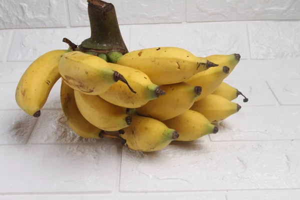 Érett Banán Asztalon — Stock Fotó