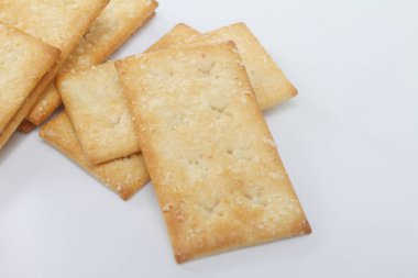 Bisküvi kraker izole beyaz arka plan üzerinde
