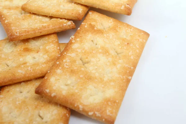 Biskuit Crackers Terisolasi Latar Belakang Putih — Stok Foto