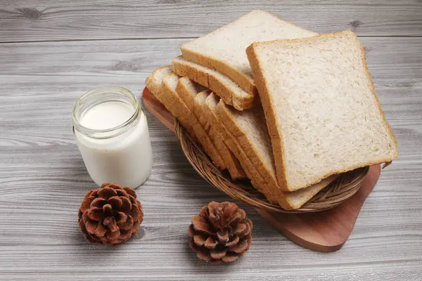 Стакан Молока Хлеба Масла Молока — стоковое фото