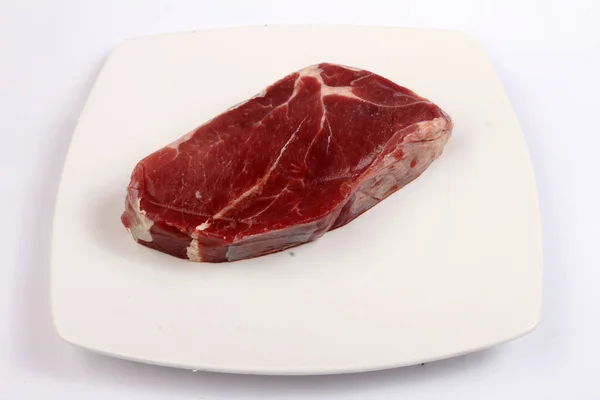 Čerstvé Syrové Hovězí Steak — Stock fotografie