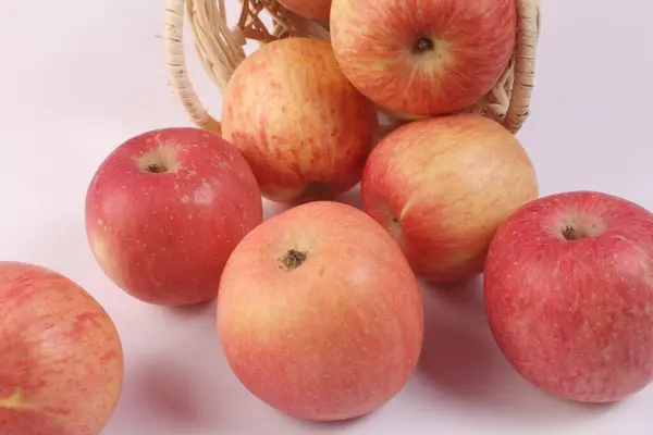 Яблоки Яблоки Белом Фоне — стоковое фото