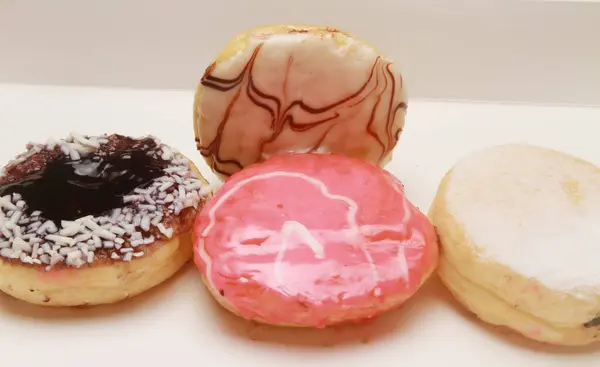 Вкусные Пончики Сладкий Вкусный Десерт — стоковое фото