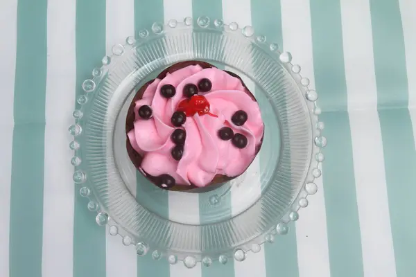 Delicious Cake Cream Berries — Stock Photo, Image