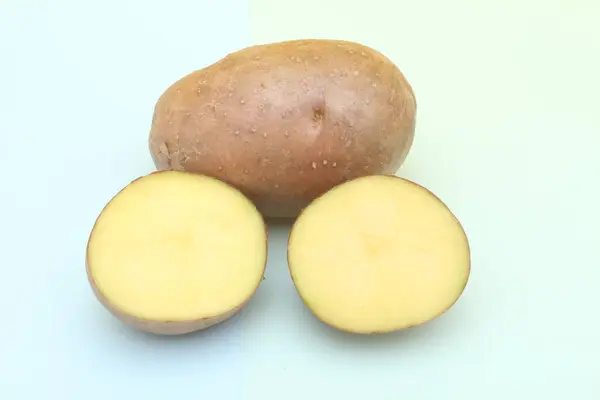 Φέτες Πατάτες Λευκό Φόντο — Φωτογραφία Αρχείου