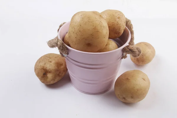Cartofi Într Oală Albă — Fotografie, imagine de stoc