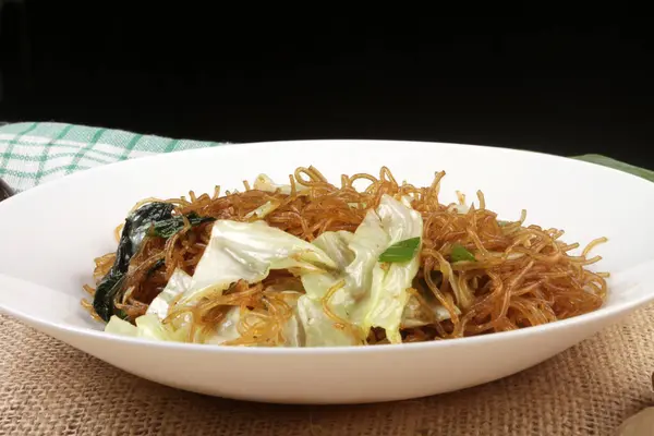Einen Teller Gebratene Vermicelli Asiatische Lebensmittel — Stockfoto