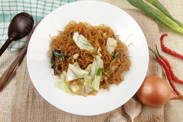 Einen Teller Gebratene Vermicelli Asiatische Lebensmittel — Stockfoto