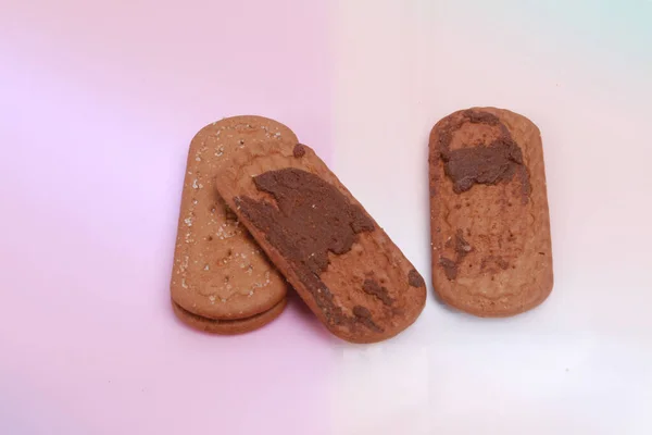 Шоколадне Бутербродне Печиво Кольоровому Фоні — стокове фото