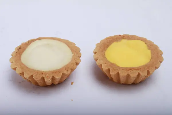 ホワイトの卵カスタードタルト — ストック写真