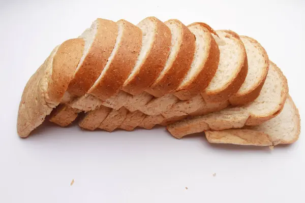 Хлеб Ломтики Белом Фоне — стоковое фото