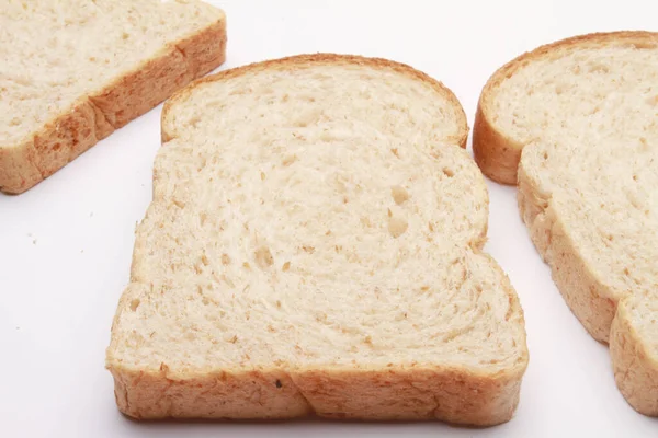 Ekmek Beyaz Arkaplanda — Stok fotoğraf