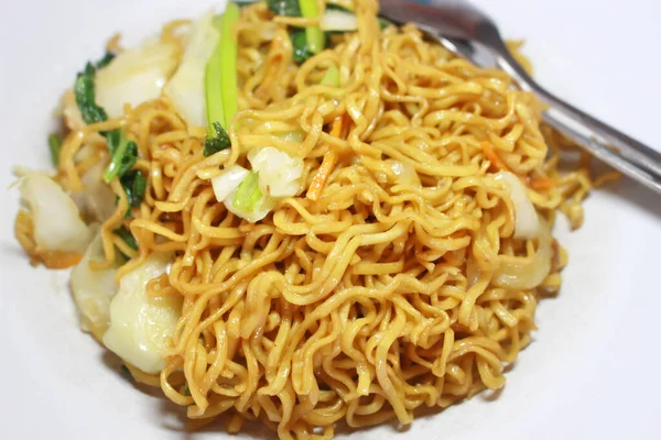 Plate Fried Noodles — Stock Photo, Image