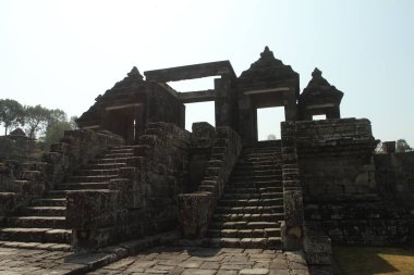 Yogyakarta 'daki Ratu boko tapınağı.