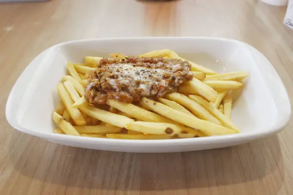 Spaghetti Med Kyckling Tomatsås — Stockfoto