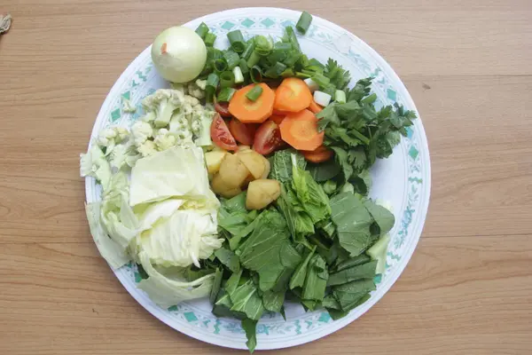 Plato Verduras Frescas —  Fotos de Stock