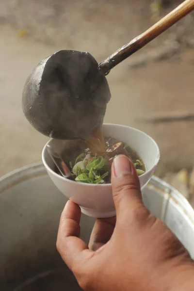 Siap Untuk Semangkuk Soto Grombyang Masakan Tradisional Indonesia — Stok Foto
