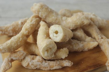 Köpek Boşluğu, Endonezya 'nın Kurban Bayramı atıştırmalıkları.