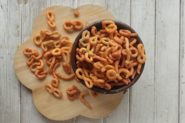 Lanting, geleneksel Endonezya atıştırmalığı