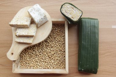 Tempeh, Pekalongan, Endonezya 'dan geleneksel bir yemek olan soya fasulyesi ürünüdür.