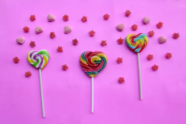 Colorful Lollipops Pink Background Top View Flat Lay — Stock Photo, Image