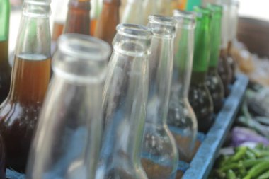 Piyasada nakil şişesi