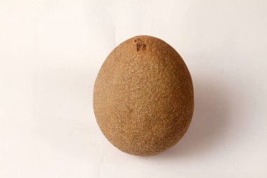 Beyaz arkaplanda Manilkara zapota