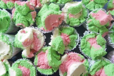 tatlı ve ekşi krema