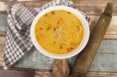 Bir kase Sayur Lodeh.