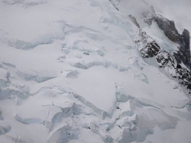 Aiguille du Midi 'den görünen buzul, chamonix.