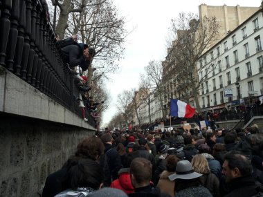 Paris, Fransa, 11 Ocak 2015: Charlie Journal 'ın terörist saldırısından sonra büyük protesto