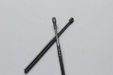 kulak temizleme araçları beyaz arkaplanlı resim koleksiyonu