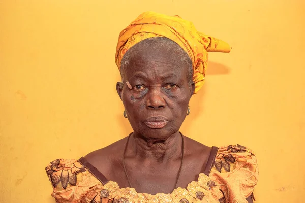 Abuja Nigeria Marraskuu 2021 Keski Ikäisen Afrikkalaisen Naisen Muotokuva — kuvapankkivalokuva
