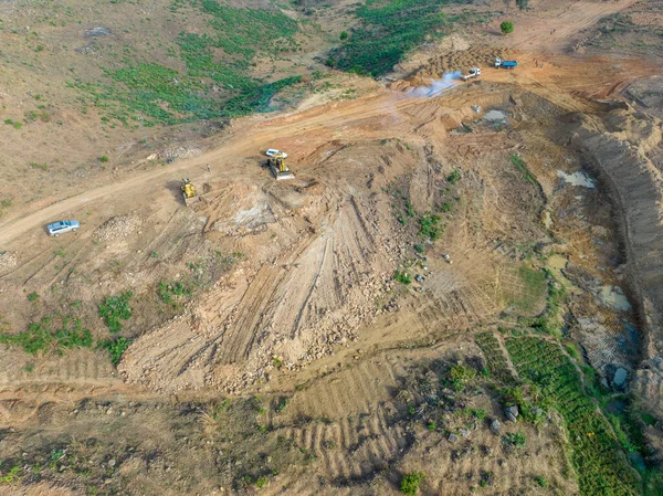 Camioane Grele Loc Excavare Carierei Construcția Barajului Pentru Irigații Africa — Fotografie, imagine de stoc