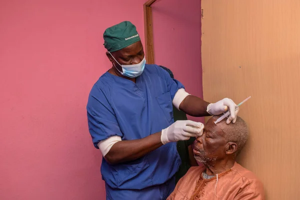 Abuja Nigeria August 2021 Africans People Diagnosed Cataract Eye Prepared — Stock Photo, Image