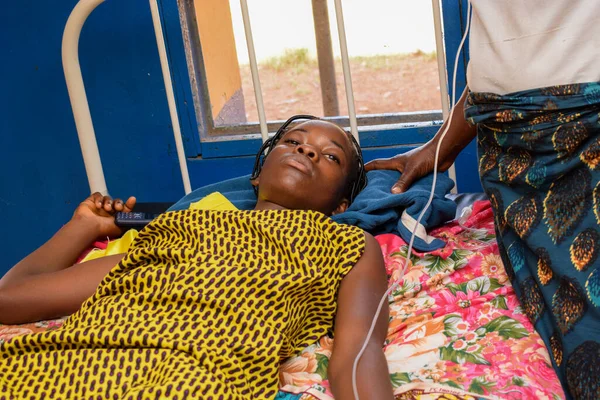 Kachia Kaduna State September 2021 Young African Recovering Sick Bed — Stock Photo, Image