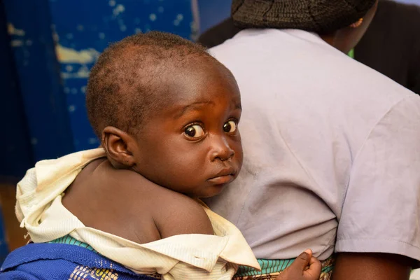 stock image Opialu, Benue State - March 6, 2021: Portrait of an African Child with mother