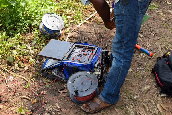 Abuja Nigeria October 2021 African Geologists Team Members Conducting Geophysical — Stock Photo, Image