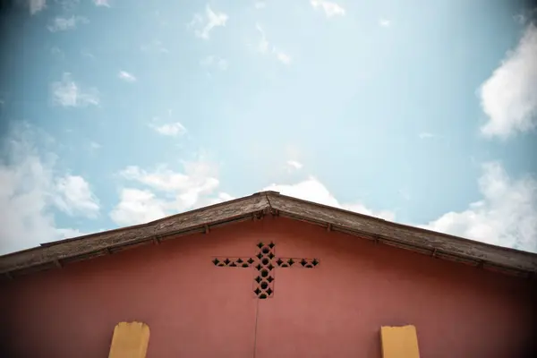 Afrika Toplumunda Küçük Bir Kilisenin Görüntüsü — Stok fotoğraf