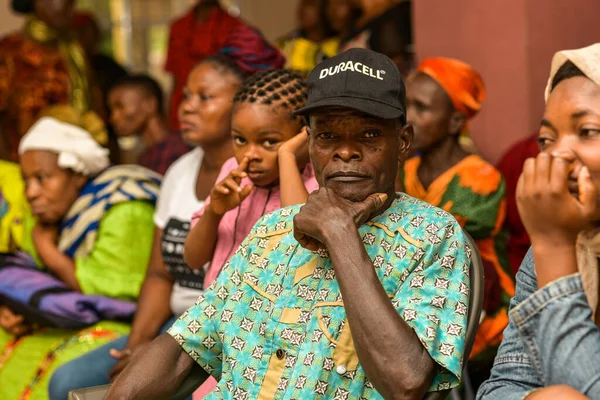 Abuja Nigérie Srpna 2023 Africké Zasedání Během Čekání Frontu Lékařskou Stock Fotografie
