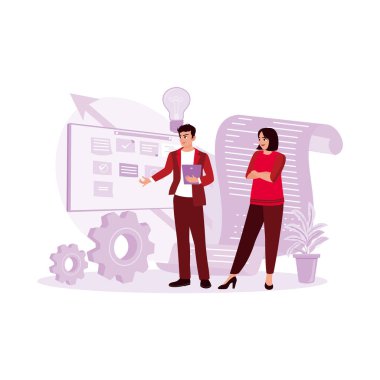 İş adamı tahtaya fikirler ya da yapışkan notlarla ilgili çalışma planları yazar. Bir bayan meslektaşım mesaja bakıyor. Fikir Yönetimi konsepti. Modern vektör düz resimleme eğilimi