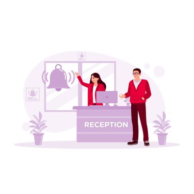 Otel resepsiyonunda misafirlere servis için zil var. Otel resepsiyonisti konsepti. Modern vektör düz resimleme eğilimi