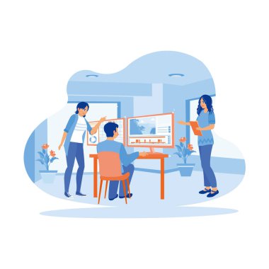 İş arkadaşları yaratıcı başlangıç ajansının ofisinde bir video projesini tartışıyorlar. Videograflar film montajlarını post-prodüksiyon yazılımıyla işlerler. Video düzenleyici konsepti. trend modern vektör düz illüstrasyon