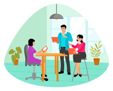 Çağdaş bir ofiste işbirliği yapan bir grup profesyonel. Etkili takım çalışması ve iletişim için dijital araçlar ve teknoloji kullanılıyor. Takım çalışması konsepti.