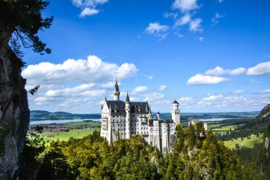 Bavyera Alplerindeki Iconic Neuschwanstein Şatosu